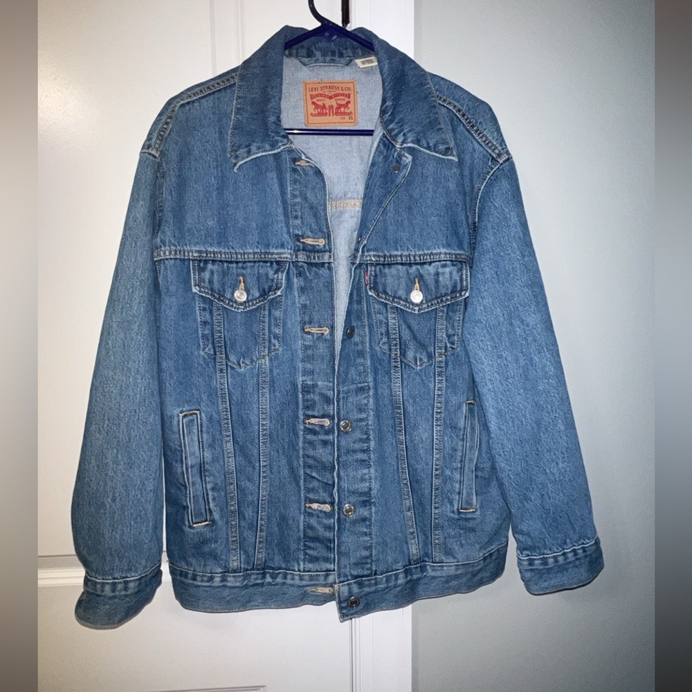 Levi's Light Blue Vintage-Style Denim Jacket